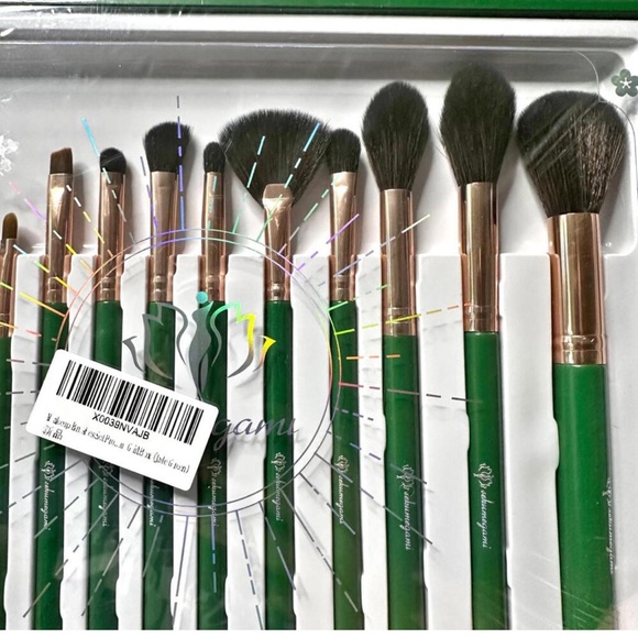 Sekumegami | 14 Piece Make Up Brush Set - Picture 2 of 5